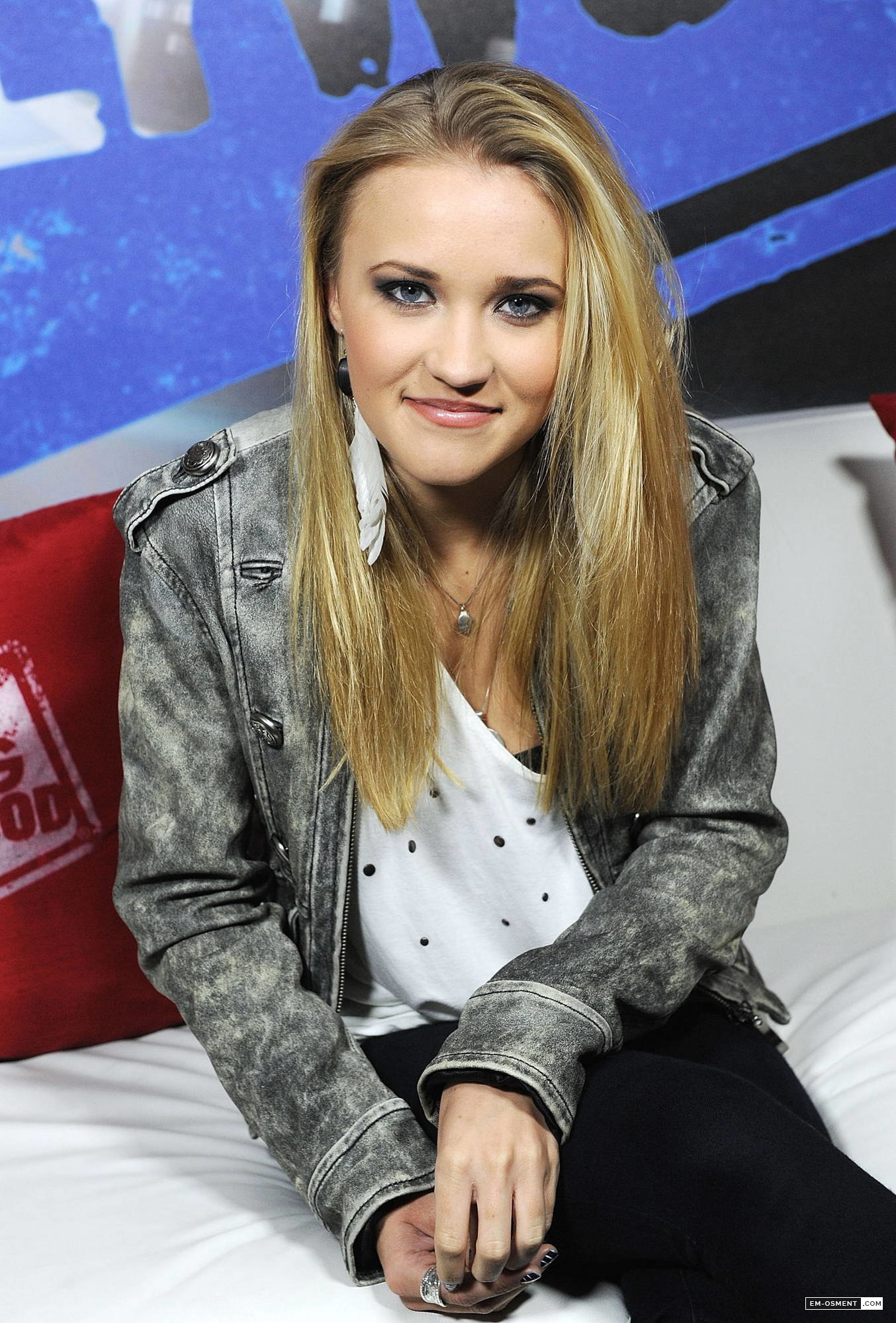 10/06/10 - Emily Visits Young Hollywood Studios - 012 - Emily Osment ...